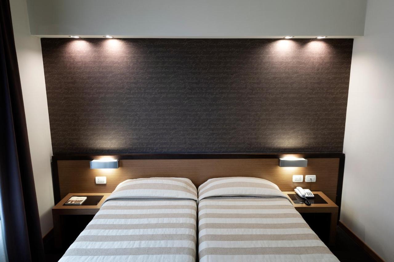 Hc3 Hotel Bologna Luaran gambar